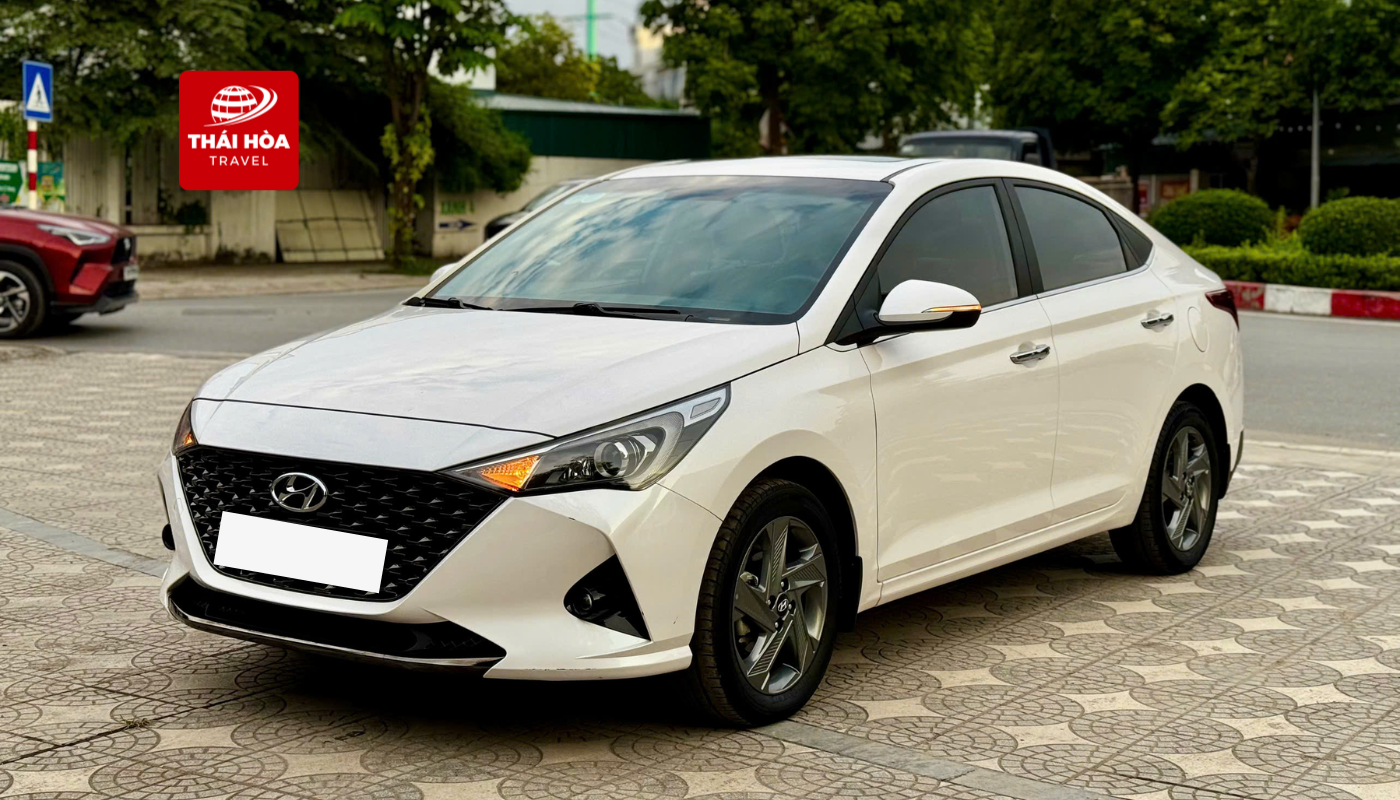 Thuê xe đi Nha Trang 1 Thuê xe du lịch 4 chỗ Hyundai Accent