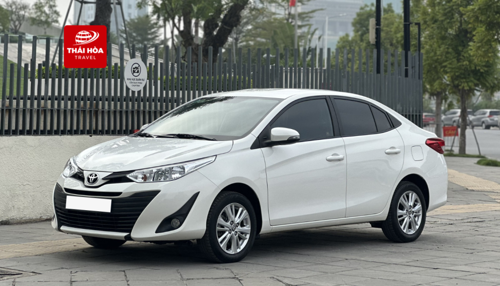 Thuê xe du lịch 4 chỗ Toyota Vios