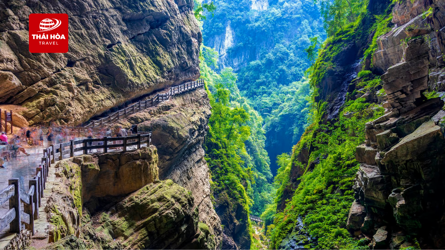 Khung cảnh của Công viên Địa Chất Vũ Long (Wulong) ở Trùng Khánh
