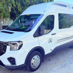 Xe 16 chỗ đáp ứng nhu cầu di chuyển của nhóm đông khách