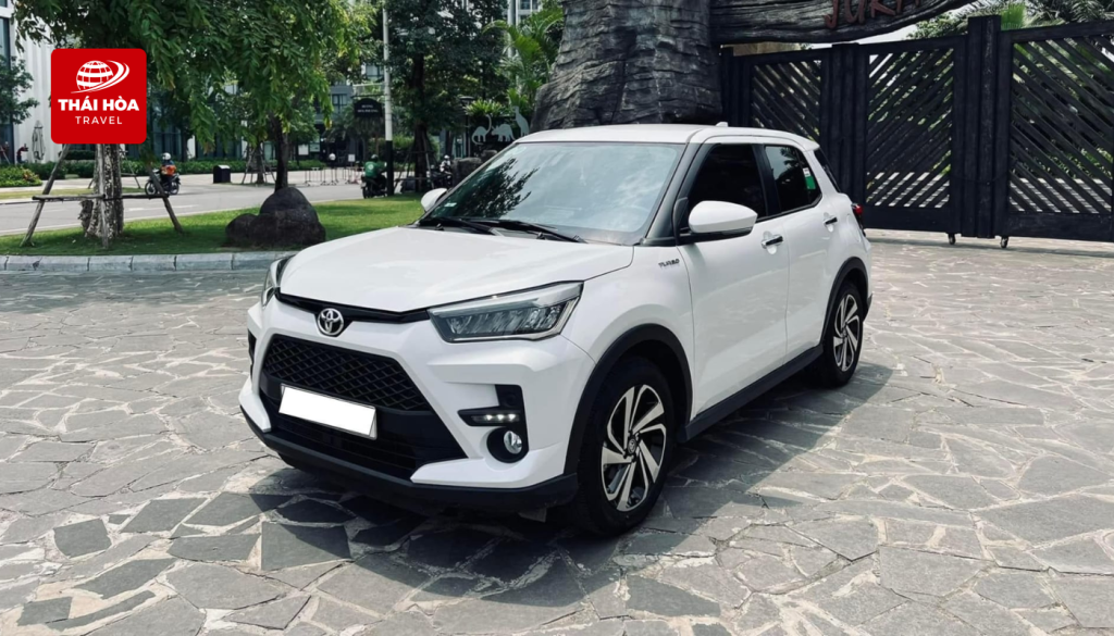 Xe 7 chỗ mang lại không gian rộng rãi cho gia đình và nhóm bạn