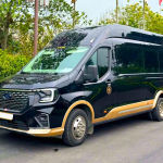 Xe Limousine phù hợp với nhóm khách đề cao sự riêng tư và tiện nghi