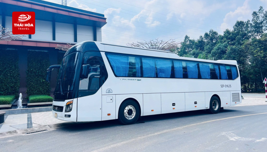 Xe 45 chỗ là lựa chọn tối ưu cho các đoàn lớn từ 35 - 45 người