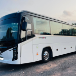 Xe 45 chỗ là lựa chọn tối ưu cho các đoàn lớn trên 25 người như team building, công ty, trường học