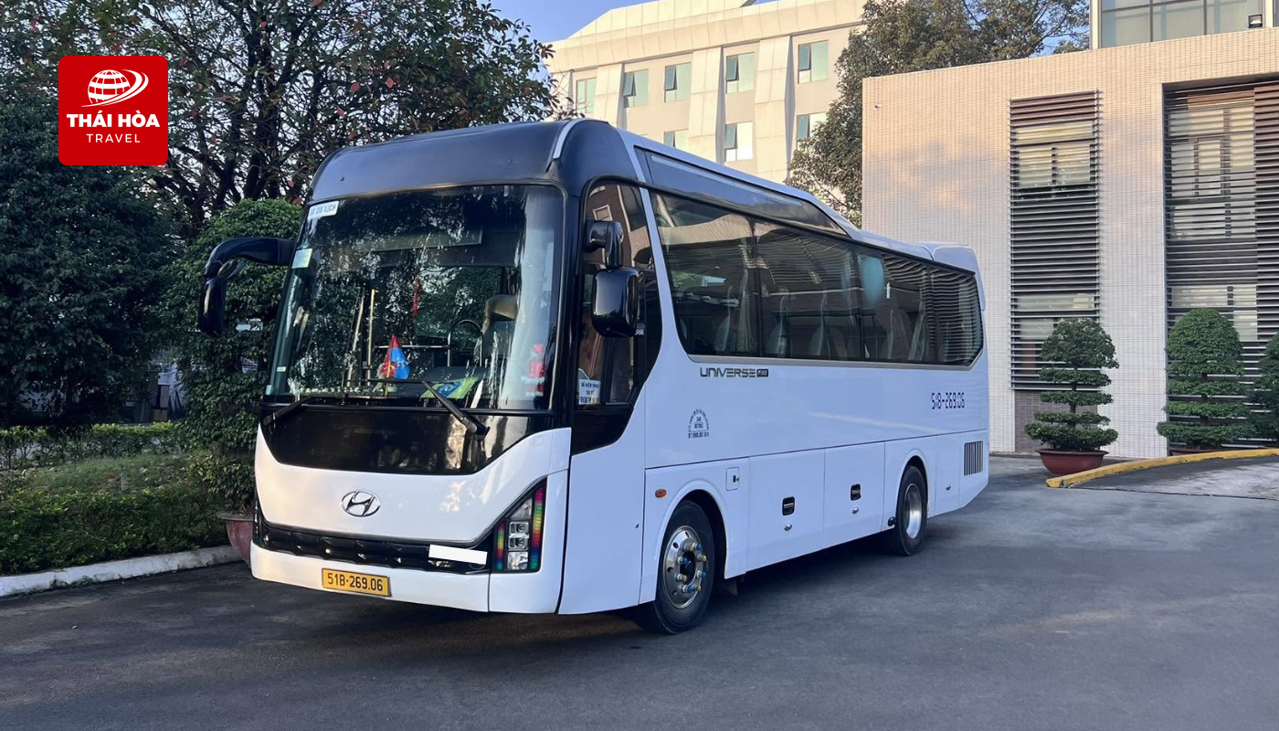 Thuê xe đi Quy Nhơn 6 Xe 35 chỗ là lựa chọn lý tưởng cho đoàn công ty hoặc trường học