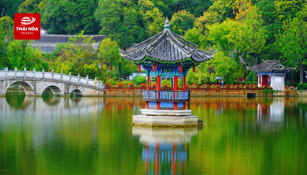 Công viên Hắc Long Đàm