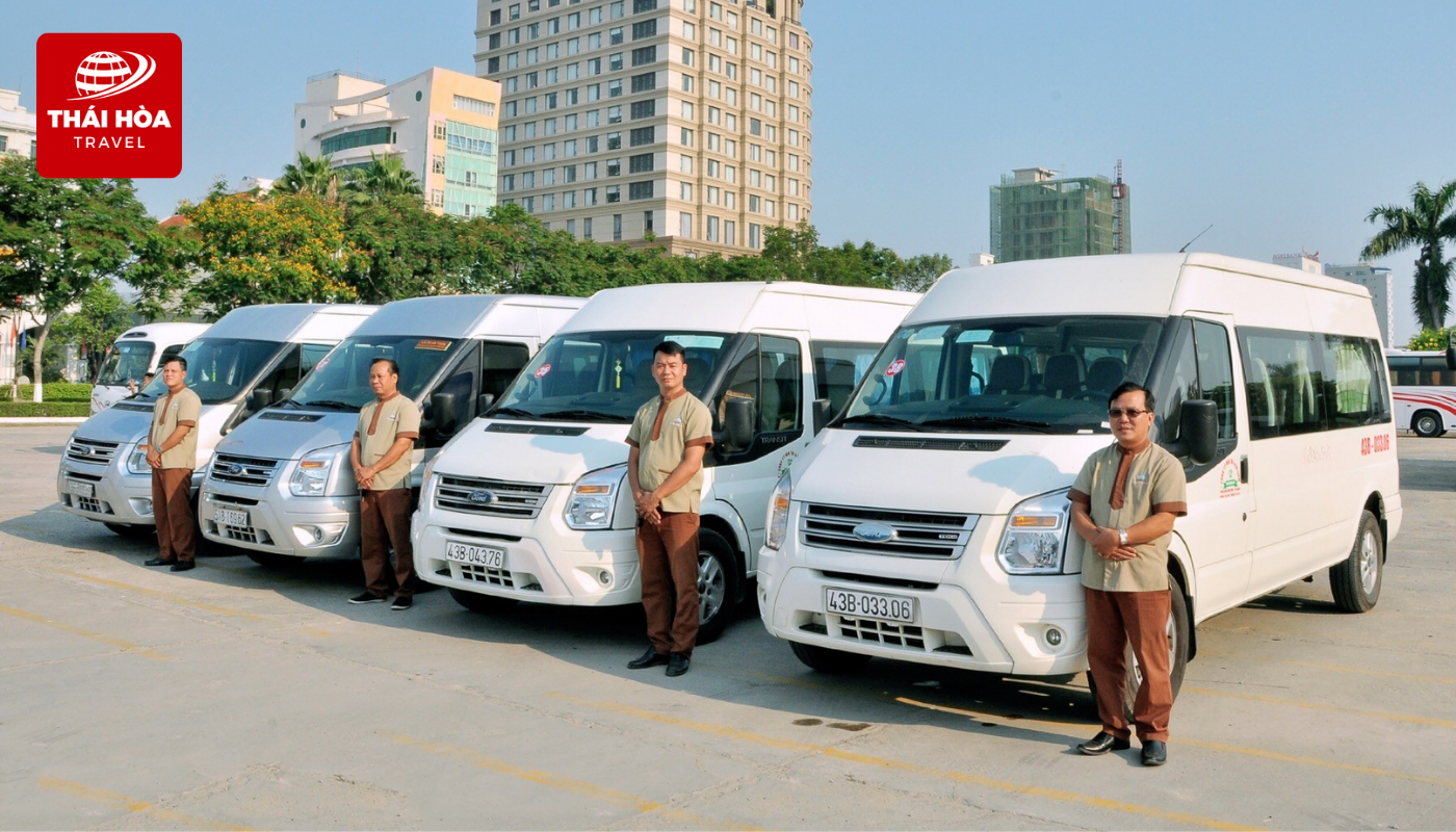 Thuê xe có tài xế giúp hành khách thoải mái nghỉ ngơi trong những hành trình dài