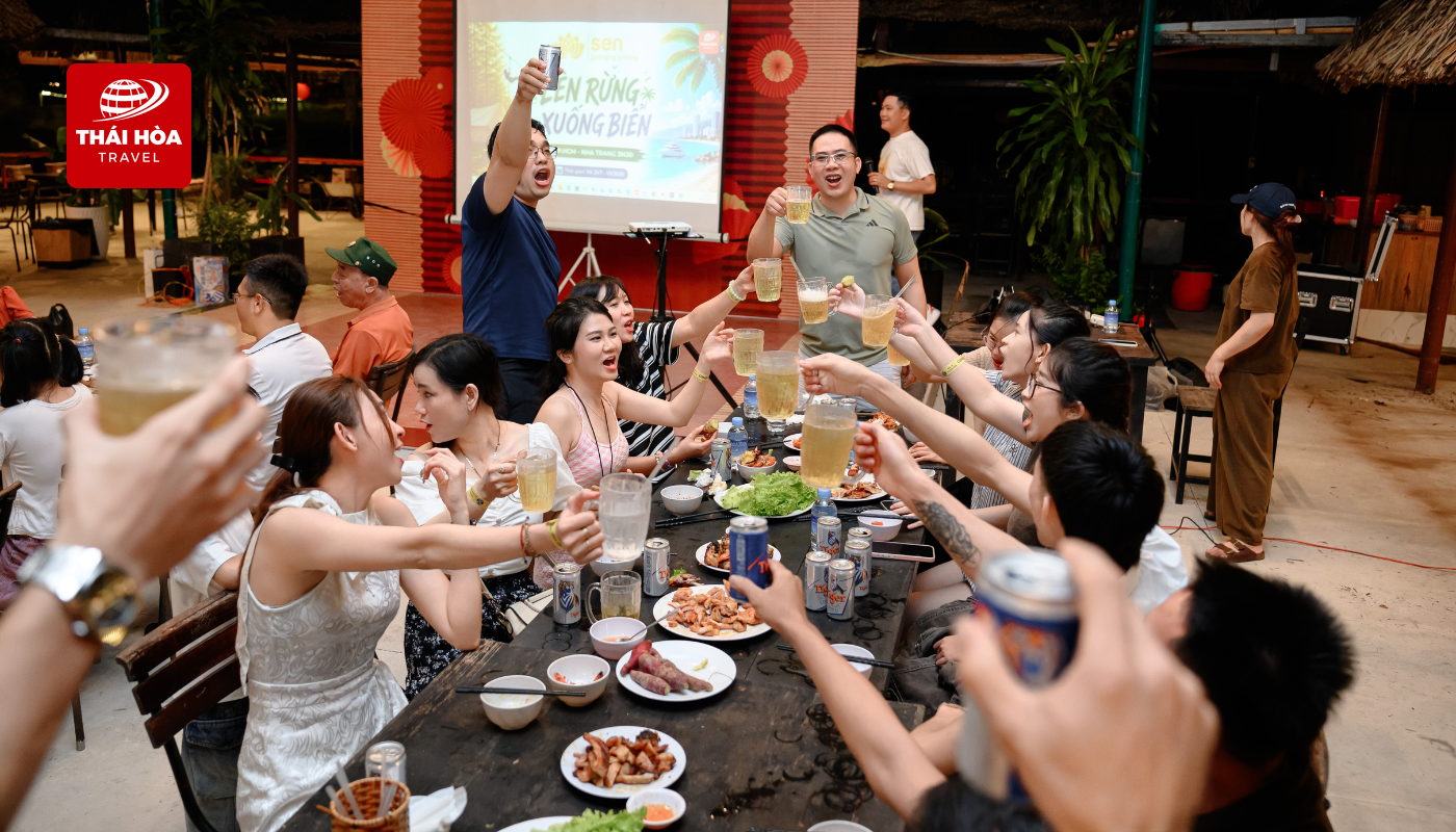 sen vang len rung xuong bien 4 1