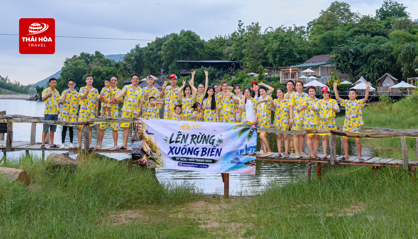 sen vang len rung xuong bien 9