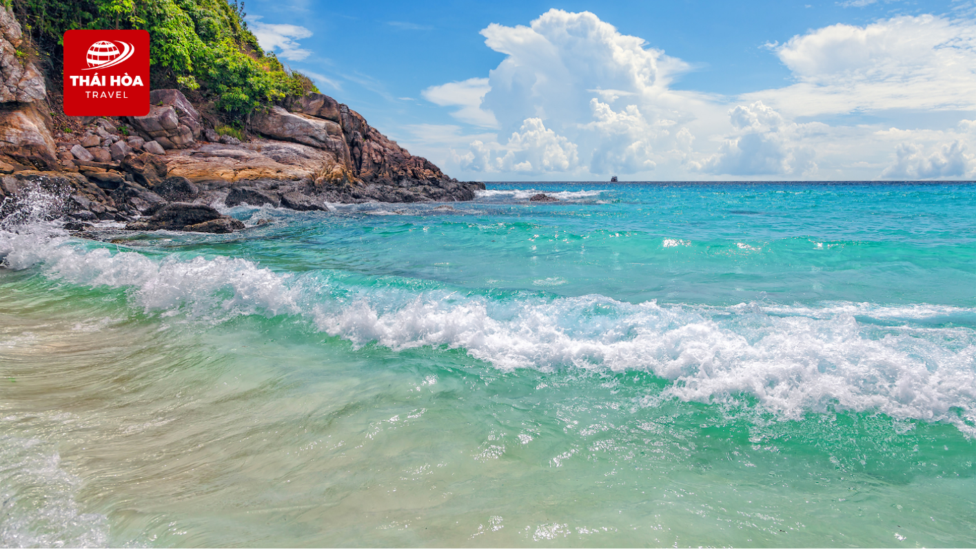 Kinh nghiệm du lịch Thái Lan tự túc từ A - Z cho người mới 12 Đảo Ko Racha Yai tại Phuket (Thái Lan) vào mùa mát (từ tháng 1 - tháng 2)