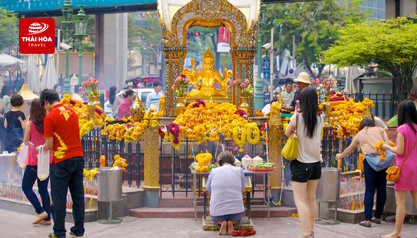 Miếu Phật Bốn Mặt