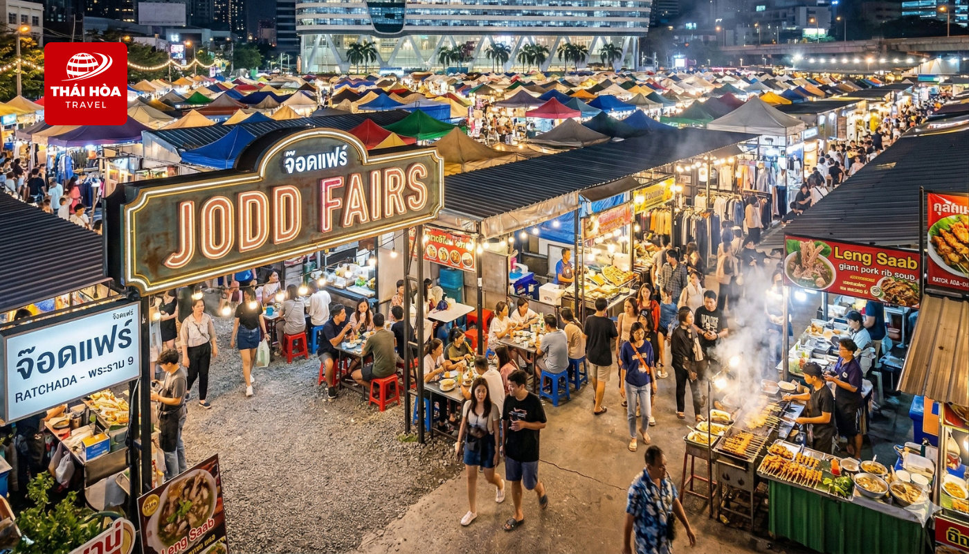 Kinh nghiệm du lịch Thái Lan tự túc từ A - Z cho người mới 8 Chợ đêm Jodd Fairs